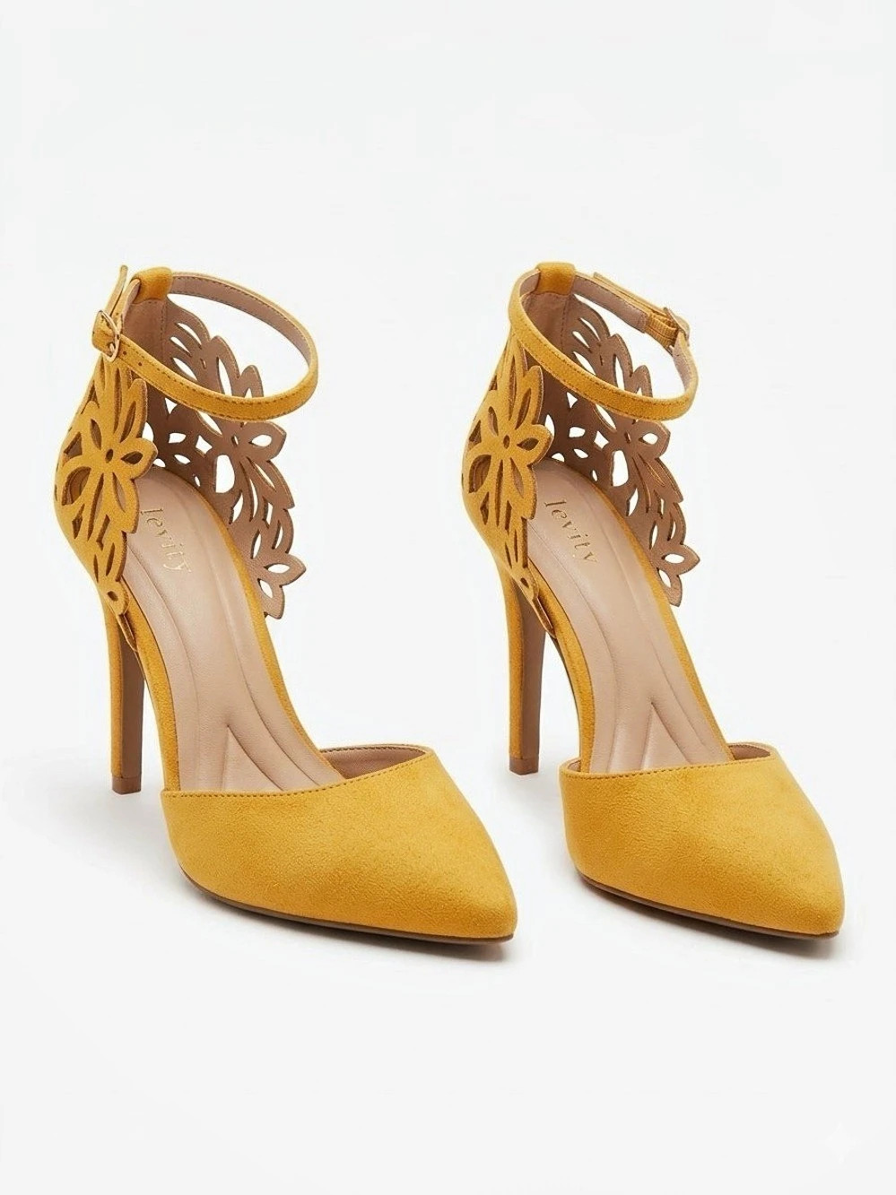 Levity Pointed Toe Ankle Strap Yellow Flower Heels 7.5 Abstract Y2K Vibrant Arts